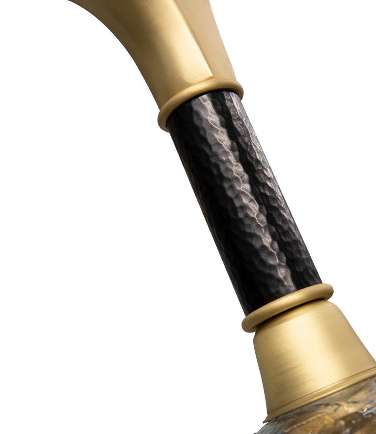 Horus Irregular Big Chandelier - In Lacquered Brass For A Modern Design - Home'Society