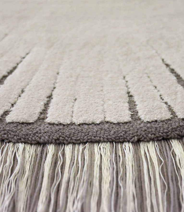 Dêco Rug - Irregular with Unusual Shapes, made in Silk and Wool - Home'Society