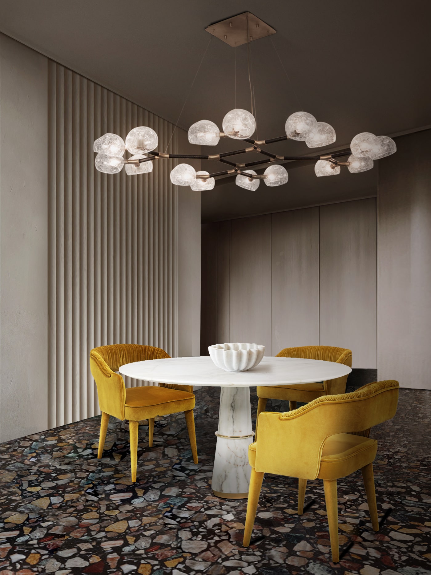 Modern Dining Room with Yellow Armchairs and Chandelier with Brass Details - Home'Society
