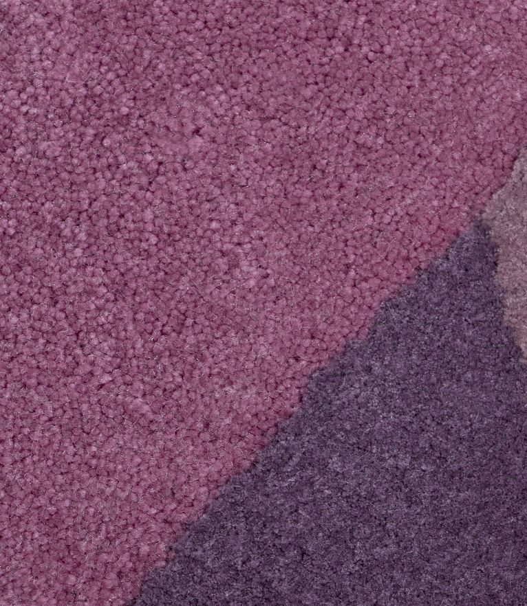 Susy Area Rug - Hand-Tufted In Botanical Silk With A Modern Design - Home'Society