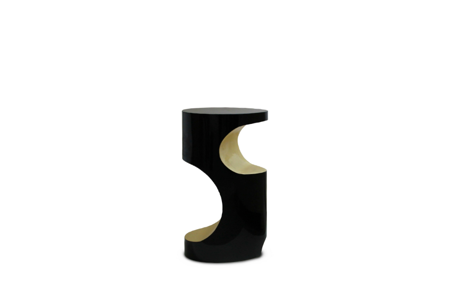 Bryce Side Table with Fiberglass Structure and Black Lacquer Finishes