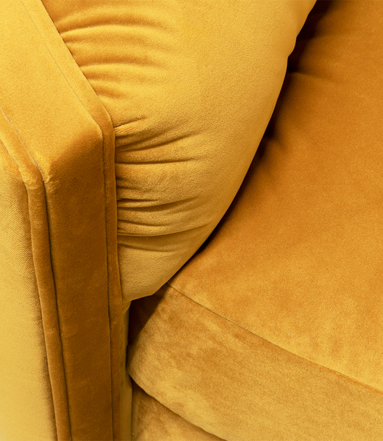 WALES Round Two Sofa - A Contemporary Modern Curved Soft Sofa Inspired By The Land Of Castles - Home'Society