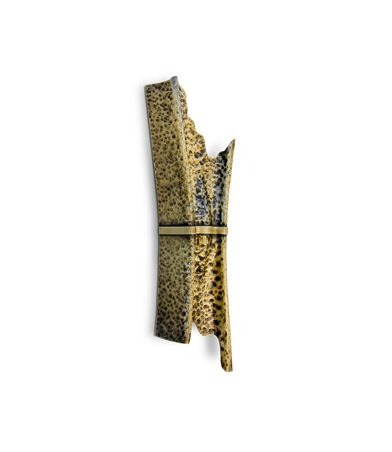 Folio Wall Light - With A Modern Design Made In Hammered Aged Brass - Home'Society