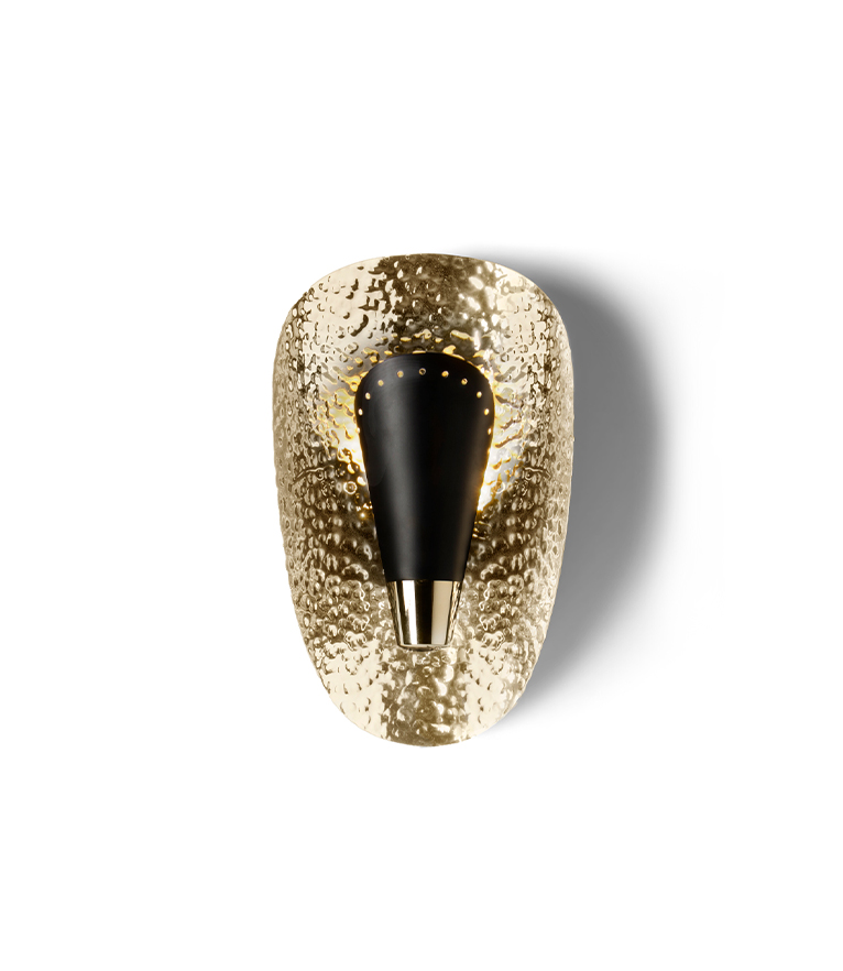 Aruna Wall Ligh - in Hammered Gold Brass and Matte Lacquer Modern Contemporary - Home'Society