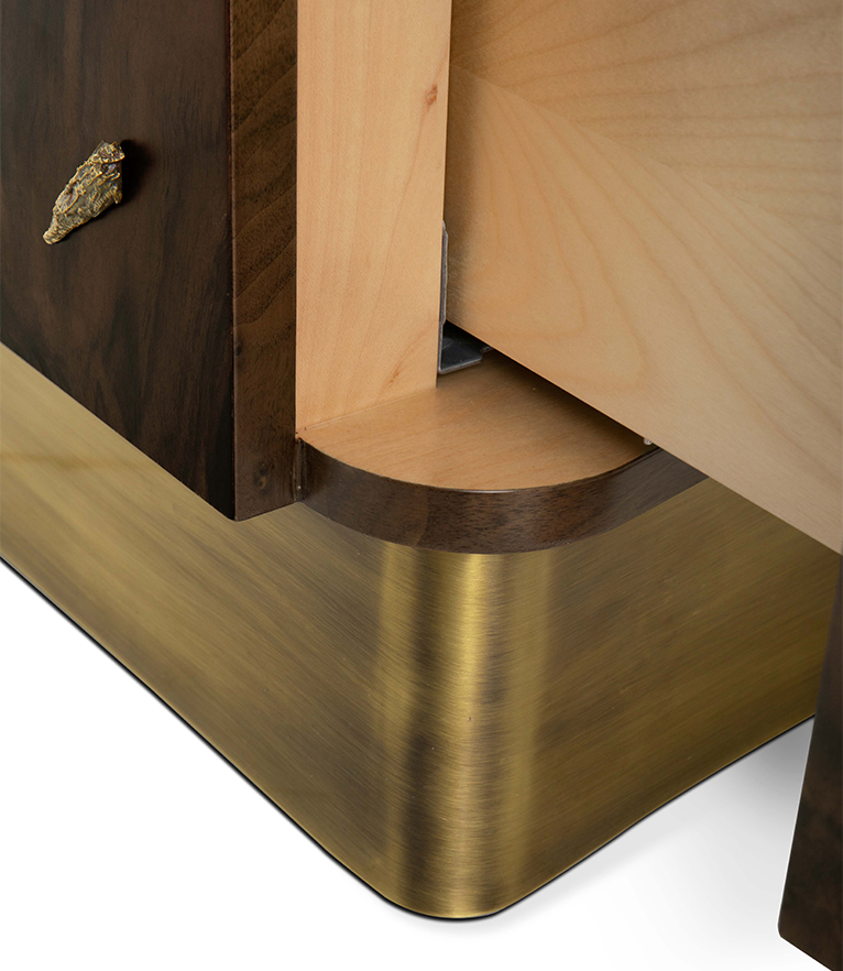 Baraka Nightstand - In Walnut Root Veneer With A Nature Inspired Details - Home'Society