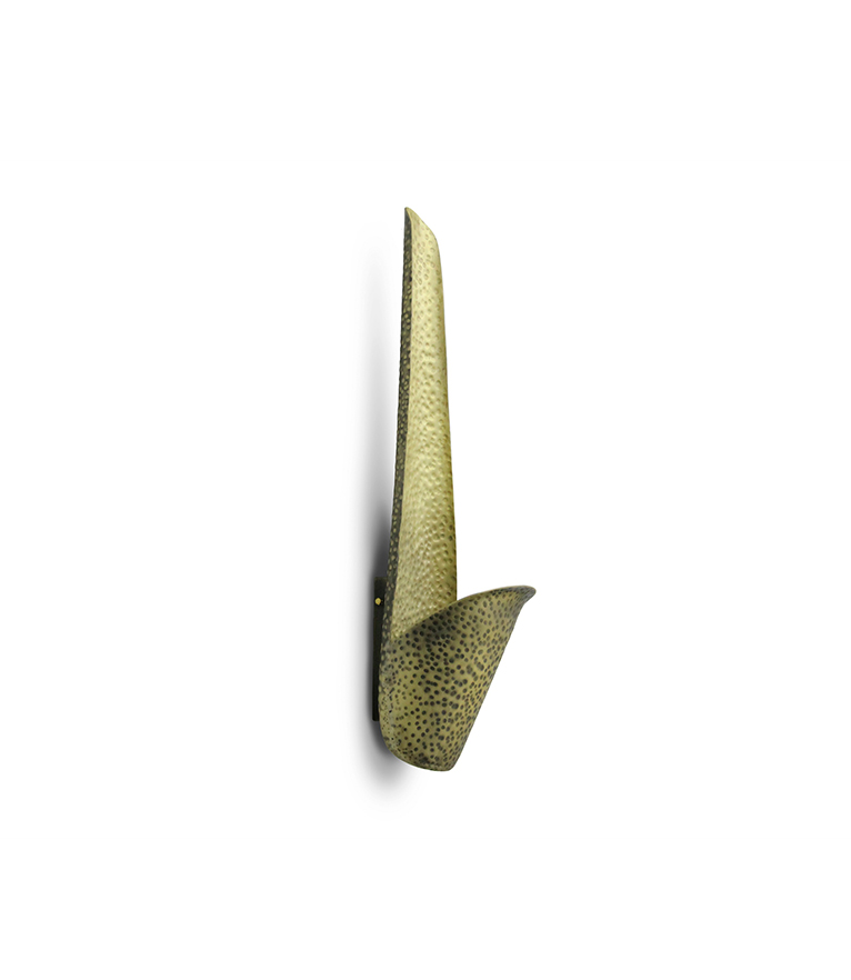Eclipse Wall Light - Made In hammered Aged Brass With A Modern Design - Home'Society