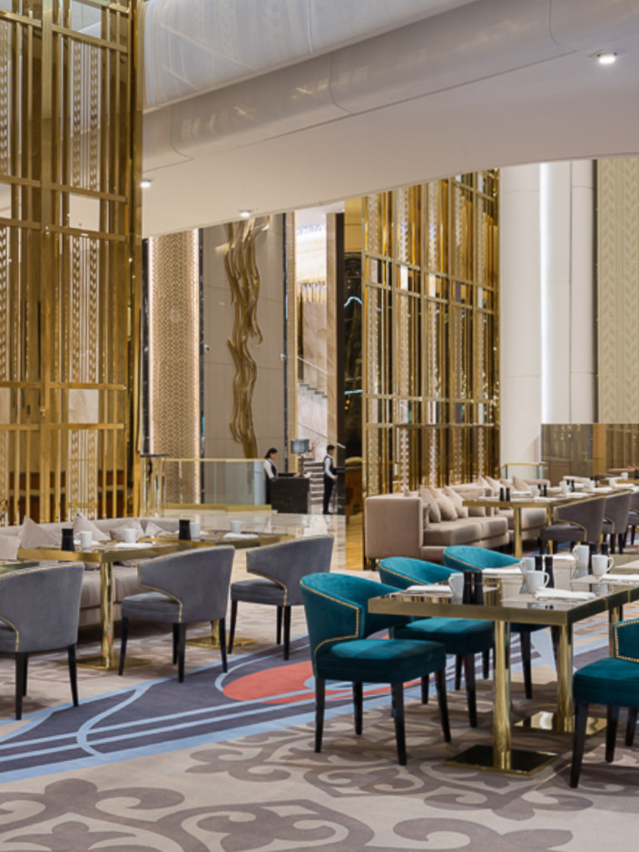 Restaurant Interior Design With Beautiful Bold Colors - Home's Society